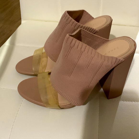 Shoes for women - Picture 1 of 1